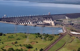 La creación del Ministerio de Energía, Minas e Hidrocarburos es fundamental y vital para los intereses nacionales.