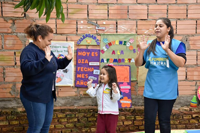 El trabajo en la Fundación Dequení, nobleza, solidaridad y altruismo para miles de chicos.