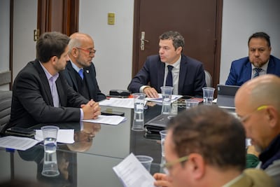 Comisión paraguaya de la Hidrovía, reunida en la Cancillería, el martes pasado.