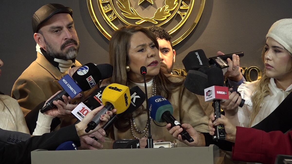 Caso Mbappé: Sergio Rojas sale en defensa de Celeste Amarilla