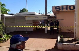 El local donde fueron ejecutadas las tres personas ya se encuentra bajo la inspección de la policía civil de Ponta Porâ.