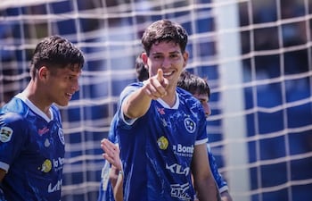Víctor Benítez, autor del segundo gol de Sol de América.