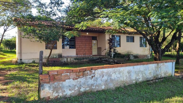 De esta manera se encuentra el edificio de la USF de la comunidad de Santa Rita una de las compañías del distrito de San Ignacio, Misiones.