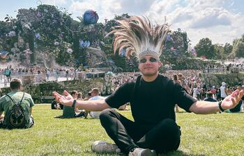 El DJ paraguayo Indio Rubio disfrutó del festival Tomorrowland.