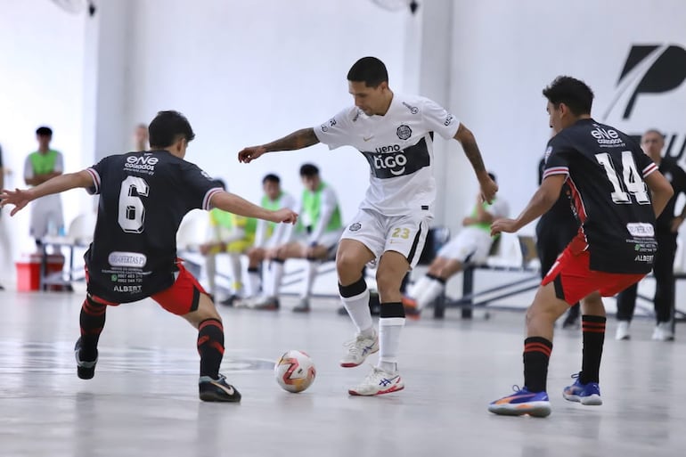 La Liga Premium de futsal FIFA completa su quinta fecha este sábado con Cerro vs. Santaní