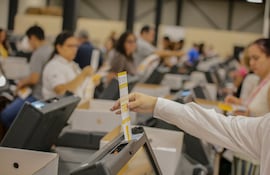 Las maquinas de votación están siendo sometidas a auditoría extranjera.