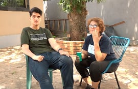 José Zaván junto a su madre Blanca.