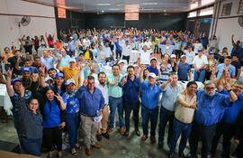 Acto del Nuevo Liberalismo en Paraguarí. (Gentileza).