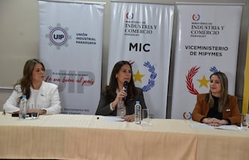 Lanzamiento feria empresarial Fepy en el MIC