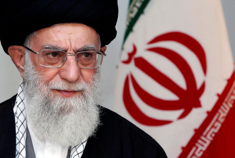 Alí Jamanei, líder supremo de Irán habría muerto ayer según Estados Unidos.