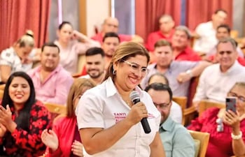 La candidata a la gobernación de Concepción, Liz Meza, asegura que su victoria se dio por 42 votos de diferencia con el candidato de la Concertación.
