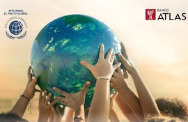 En pro de su compromiso con el futuro y desarrollo sostenible, Banco Atlas se adhiere al Pacto Global.