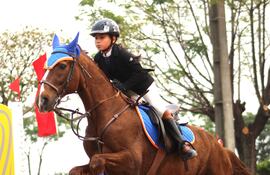 La precoz amazona Nuvia Figueredo saltará hoy en la 0.70 m.