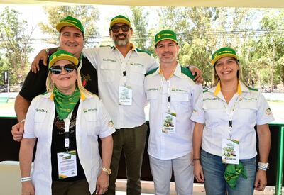 Jaqueline de Mauro, Alfredo de Mauro, Raúl Zapag, Jorge Zacarías y Ana Royg. 