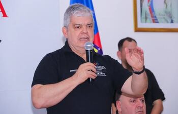 Enrique Riera Escudero, ministro del Interior.