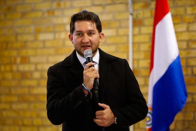 Pedro Acuña, electo nuevo intendente por la Junta Municipal.