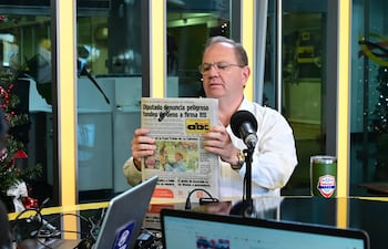 El precandidato a la intendencia de Asunción, Camilo Pérez.