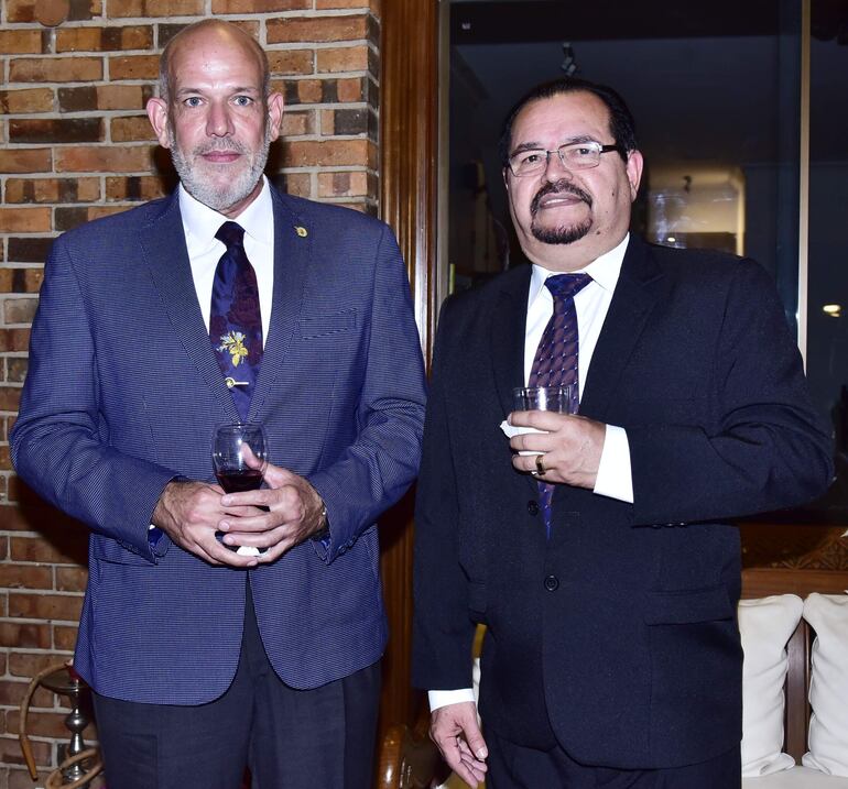 Fernando Pistilli e Isidro Cabral.