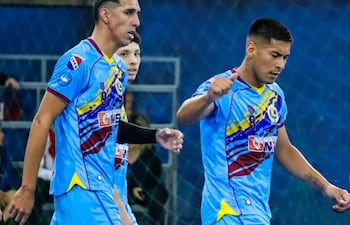 Simón Bolívar, con dos triunfos en el cuadrangular final de la Copa Oro 2026, está a un paso del título.