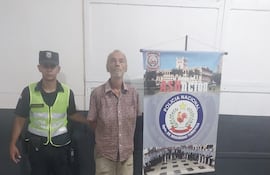 Un ciudadano español de 68 años fue aprehendido en flagrancia dentro de una oficina dependiente del MOPC