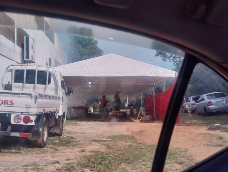 Intendente de Areguá cerró una calle para festejar su cumpleaños