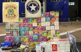 La compatriota transportaba una gran cantidad de productos de contrabando.