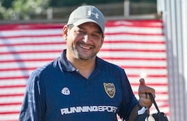La profunda crisis deportiva por la que atraviesa Recoleta FC derivaría en la destitución del entrenador Jorge Osmar González Frutos (51 años).