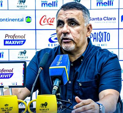 Pedro Alcides Sarabia Achucarro, director técnico de Nacional, de 49 años.