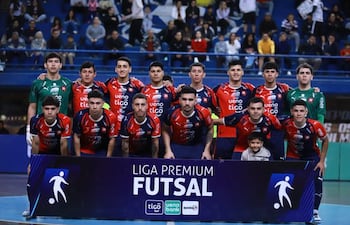 Plantel de Cerro Porteño, que va por su undécimo título Premium. En la ida le ganó este sábado 7-3 a Exa Ysaty.