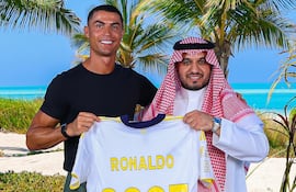Cristiano Ronaldo renovó con Al Nassr de Arabia Saudita.