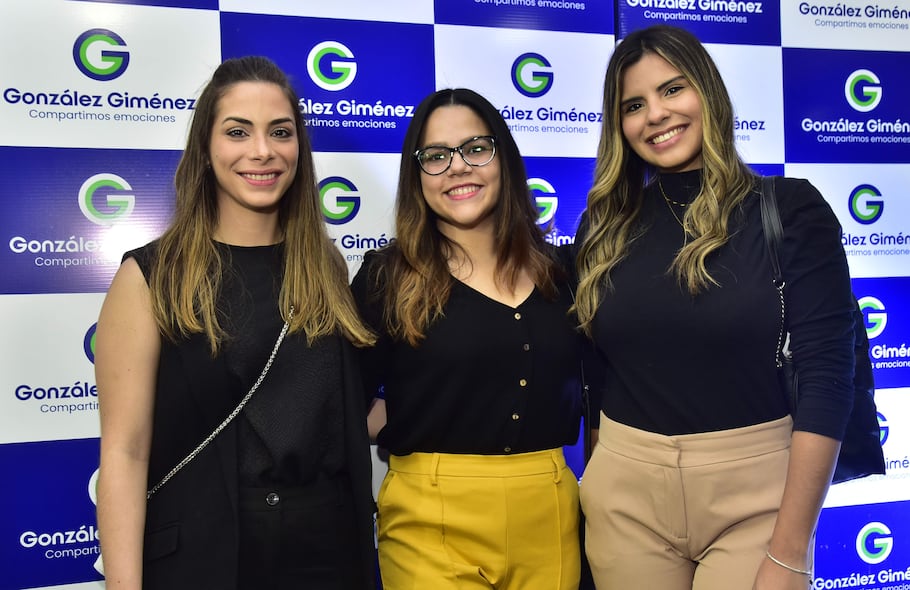 Agustina Cuevas, Belén Mendieta y Paola Romero.