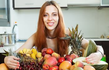 El consumo de frutas y verduras resulta saludable aunque algunas de ellas contienen más residuos tóxicos que otras.