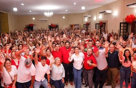 Lanzan precandidatura de Osmar Galeano a la intendencia de Paraguarí.