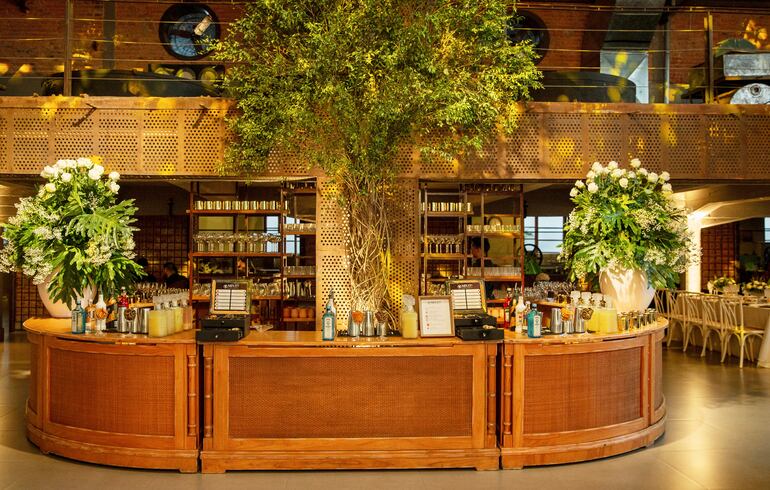 La barra de tragos puso Mix It.