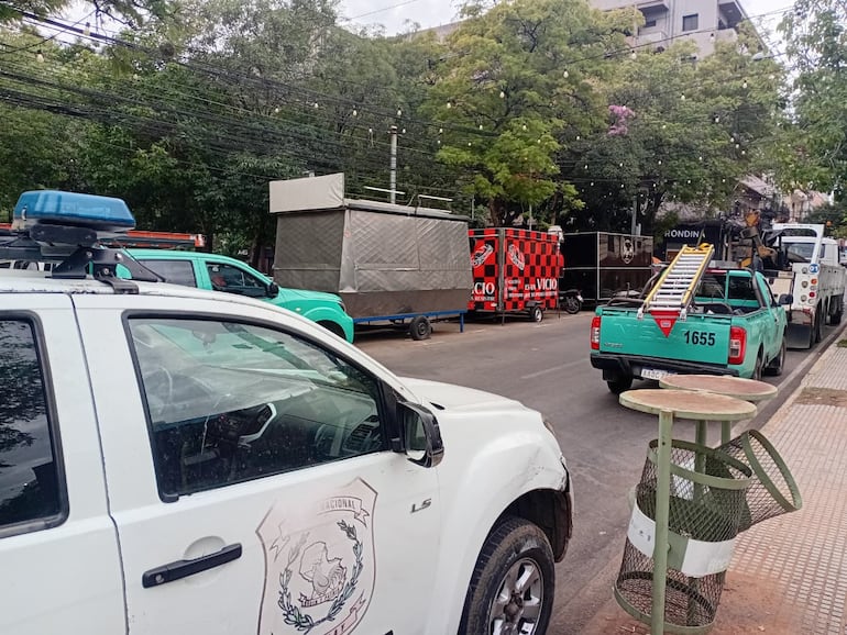 Municipalidad de Asunción retira carritos lomiteros del microcentro - Nacionales