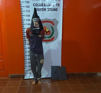 Joven detenido por hurto en escuela de Mayor Otaño.