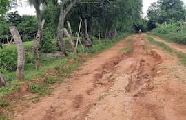 La comunidad de Ysypo Potrero de San Miguel exige la reparación urgente de la ruta, que lleva años en pésimo estado por falta de inversión municipal y departamental.