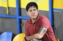 El entrenador del Sportivo Trinidense, José Gabriel Arrúa en la previa al duelo ante Olimpia, disputado en terreno del Deportivo Capiatá.