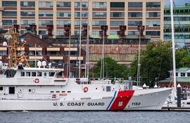 La Guardia Costera de Estados Unidos inició este lunes la búsqueda de un submarino que ha desaparecido mientras transportaba a un grupo de turistas al fondo del océano para ver los restos del Titanic.