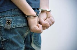 Adolescente es hallado culpable de abusar sistemáticamente de su sobrino de 6 años. (Imagen ilustrativa)