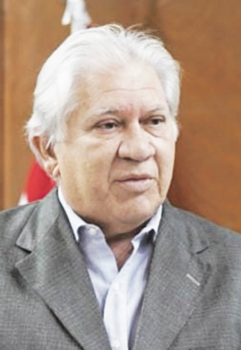 Gustavo González, consejero.