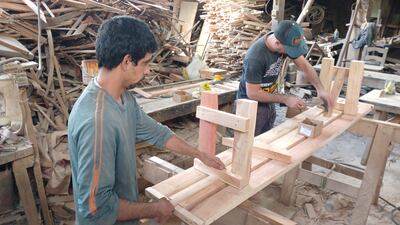 Muebleros de Caaguazú critican compra de pupitres chinos y cuestionan declaraciones del presiente Peña
De Victor Daniel Barrera <vdb990@gmail.com>
Destinatario mbenitez <mbenitez@abc.com.py>, interior <interior@abc.com.py>, Fotografia ABC <foto@abc.com.py>, avelazquez@abc.com.py
Fecha 09-04-2025 16:07 09-04-2025