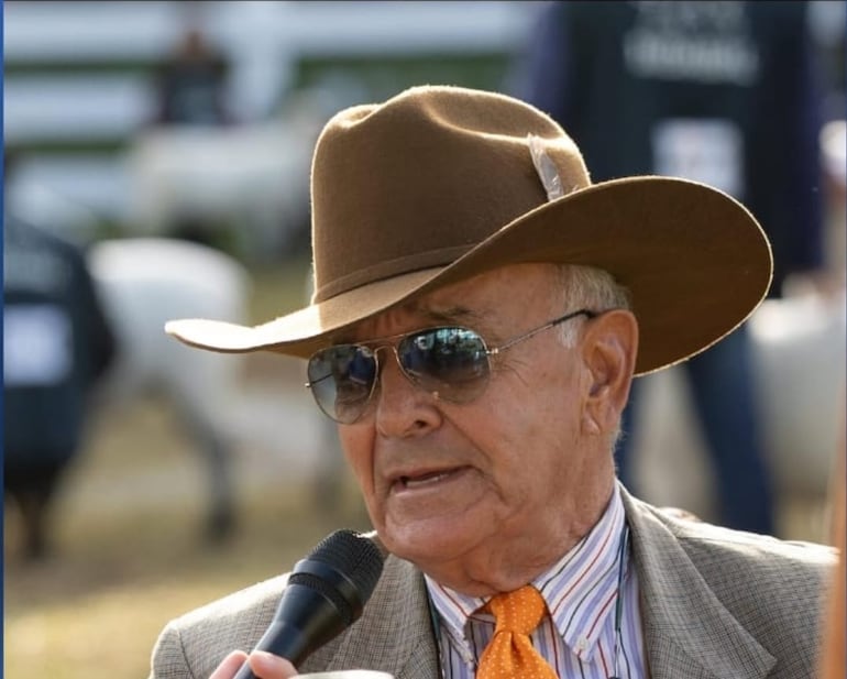 Ismael Llano, productor ganadero.