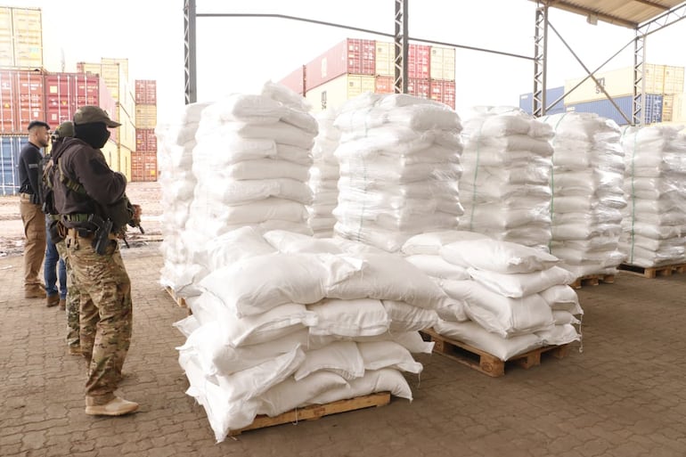 Senad revela cantidad de cocaína incautada durante este Gobierno