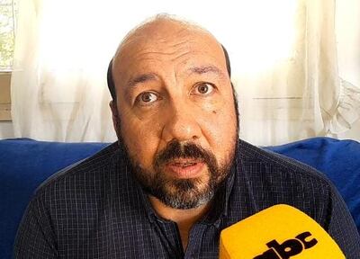 El abogado Éver Paredes patrocina la denuncia de Ruth del Pilar Acuña contra la jueza de paz de Desmochados, Reinalda Candia Trangoni, y su hijo, Cristian Montañez Candia, por presunto tráfico de influencias.