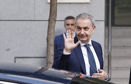 El expresidente del Gobierno, José Luis Rodríguez Zapatero, llega a la Audiencia Nacional para declarar como investigado por organización criminal, tráfico de influencias y falsedad en la causa sobre el préstamo a la compañía aérea Plus Ultra.