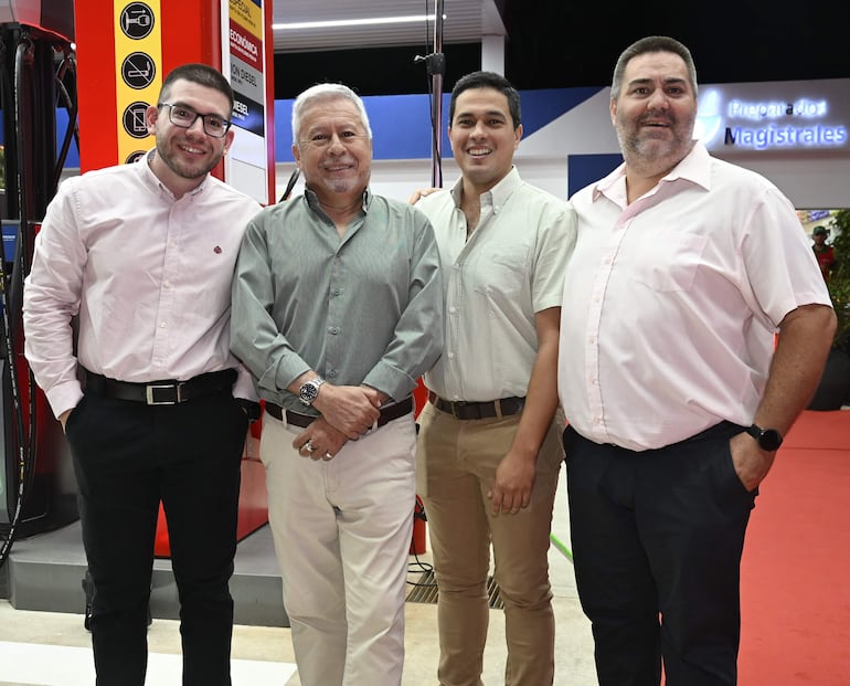 César Estigarribia, Juan Carlos Aquino, José Chilavert y José Arrellaga.