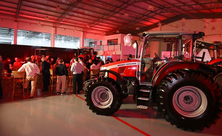 El warehouse renovado y ampliado permitirá fortalecer la disponibilidad de repuestos genuinos Massey Ferguson para los productores.