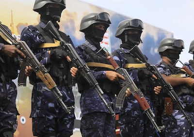 Combatientes hutíes durante una protesta contra Arabia Saudí en Saná, Yemen.