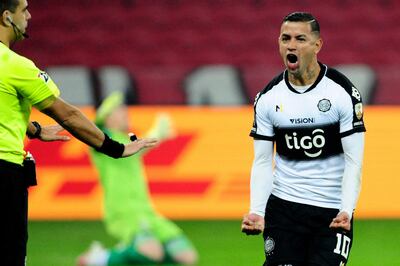 Derlis González celebra un tanto de Olimpia en la Copa Libertadores 2021.